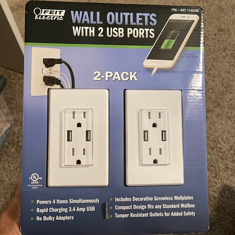 Wall outlet with 2 USB port